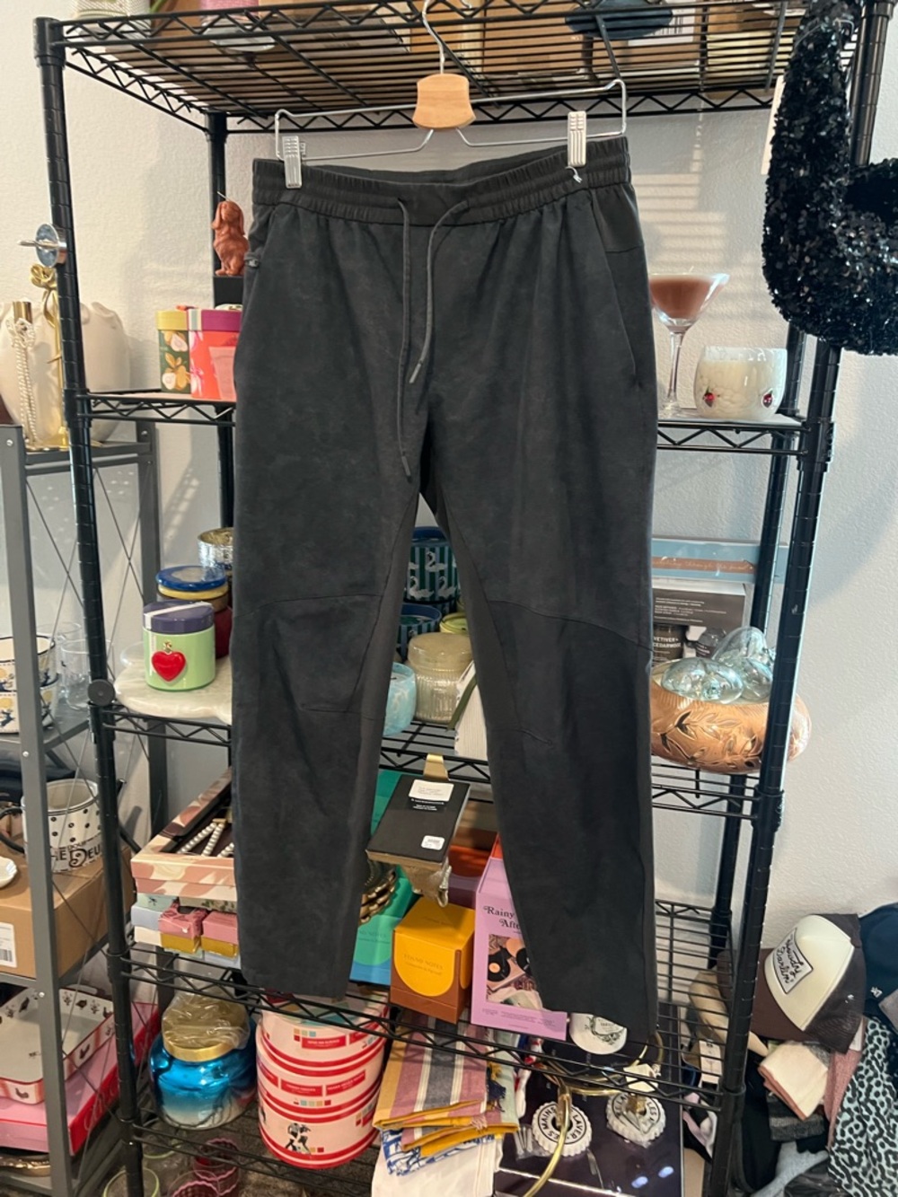 Lululemon License To Train Pant *30", LARGE - Picture 5 of 5